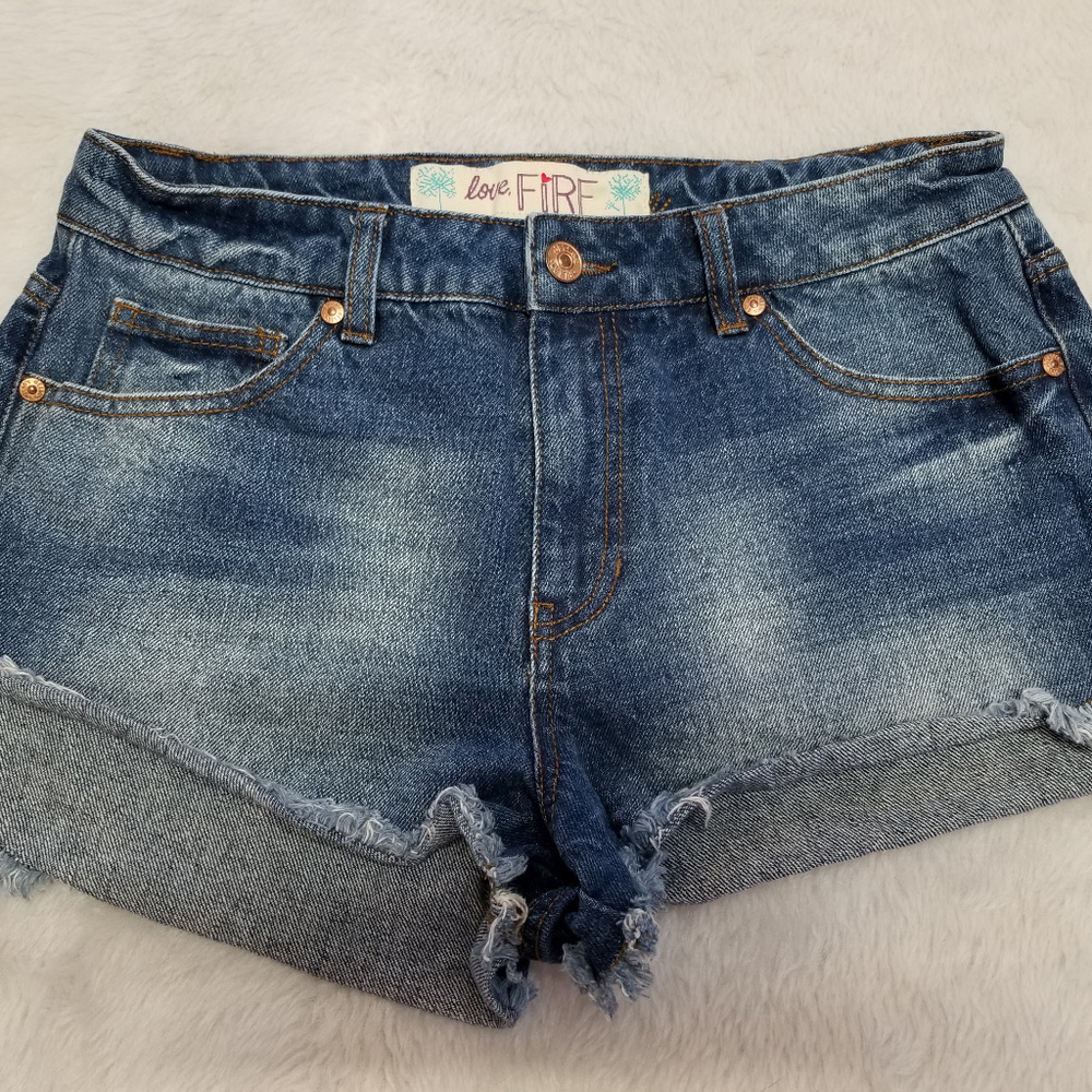Love Fire Womens Distressed Denim Shorts Sz 11/12